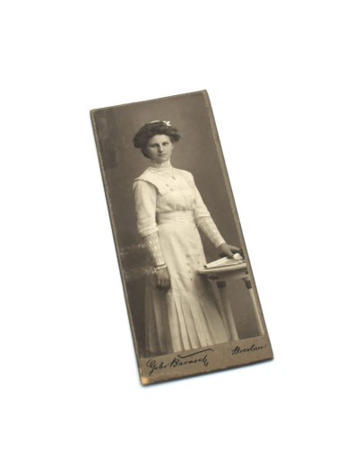 BRESLAU - BARASCH - KOBIETA MODA