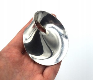GEORG JENSEN - TORUN - BROSZA MOBIUS- 1968 r.